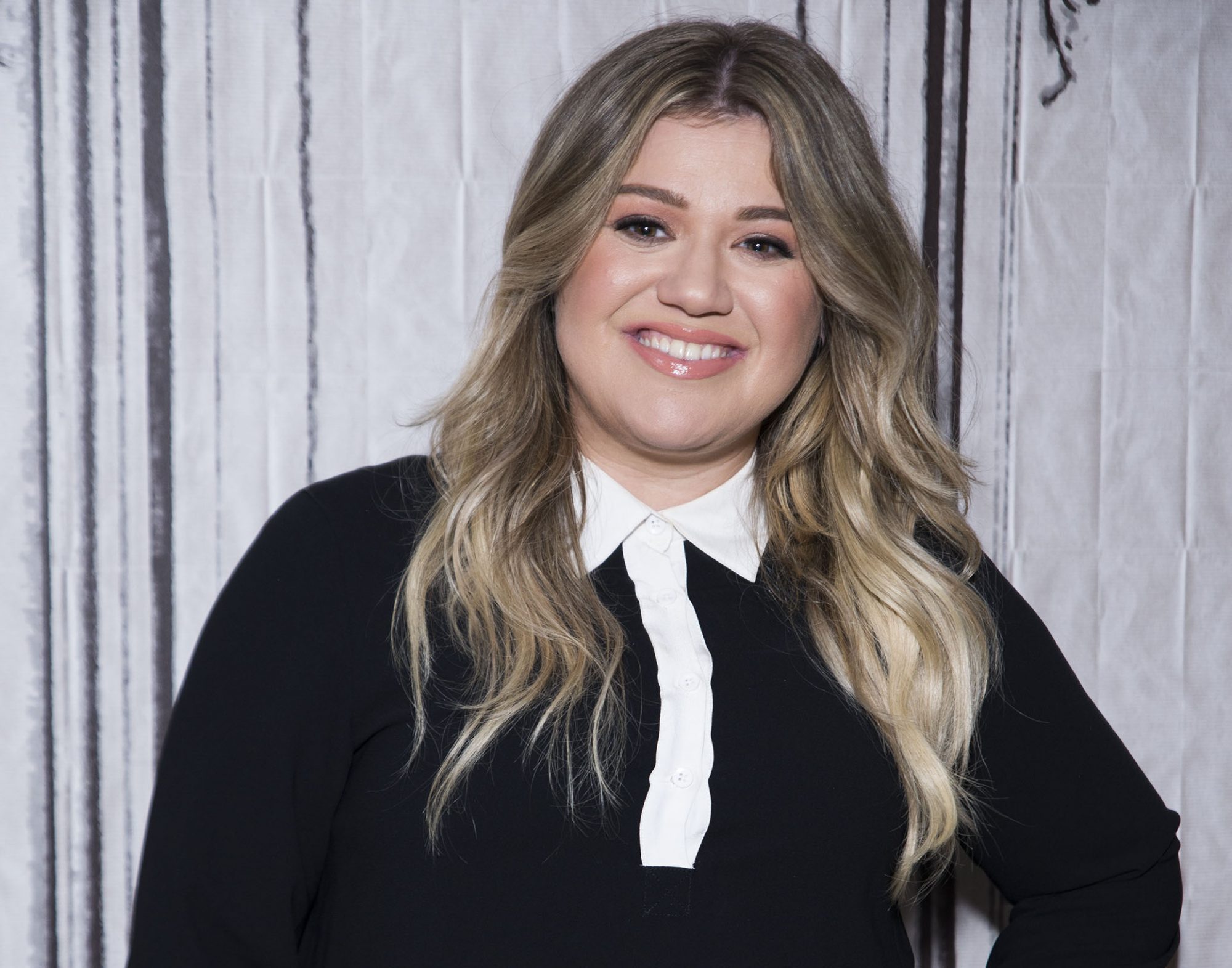 Kelly Clarkson just got *really REAL* when asked if she'll have more ...