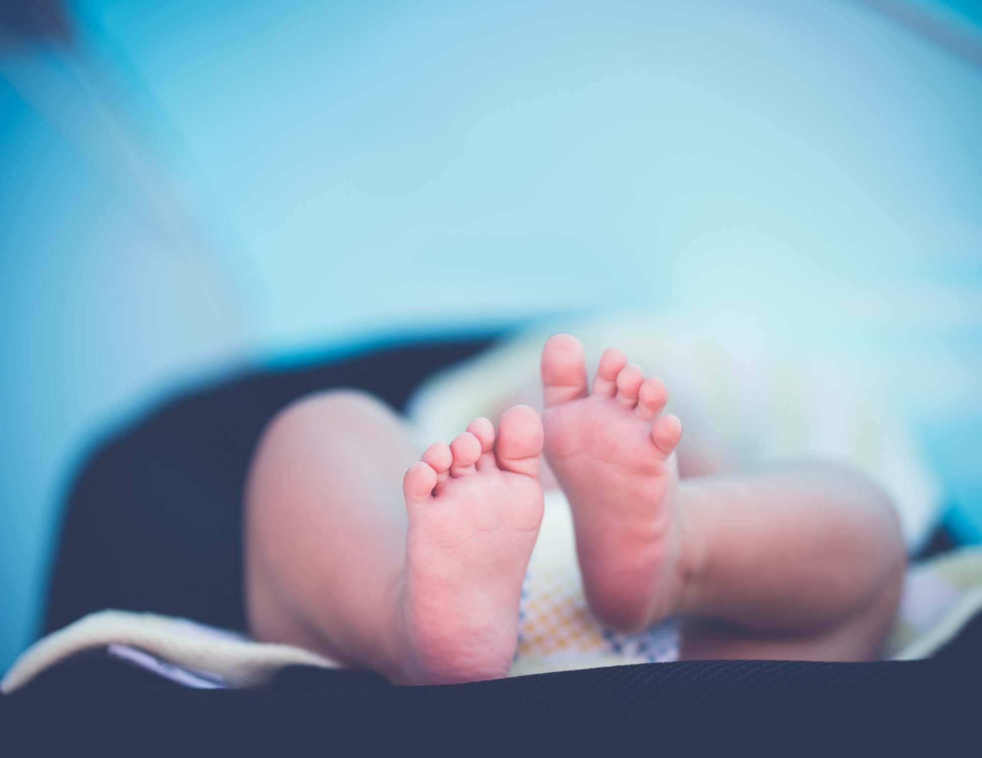 omg-this-8-week-old-baby-has-so-much-hair-it-s-basically-taking-over