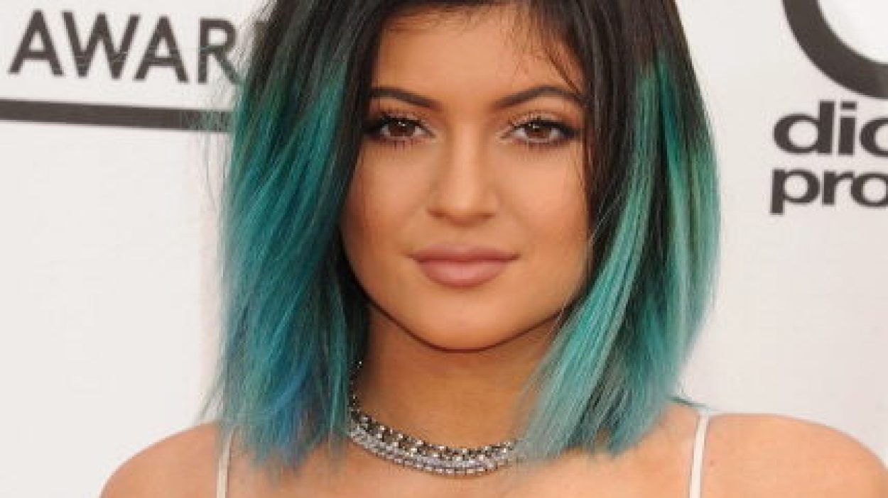 7. Denim Blue Hair Without Lightening - wide 4
