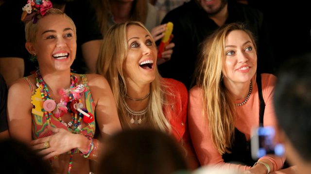 miley cyrus tish mom sister brandi