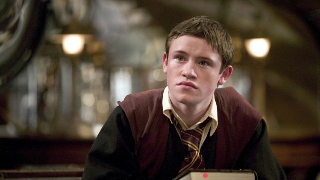 seamus-finnigan-gryffindor-28262885-2560-1703