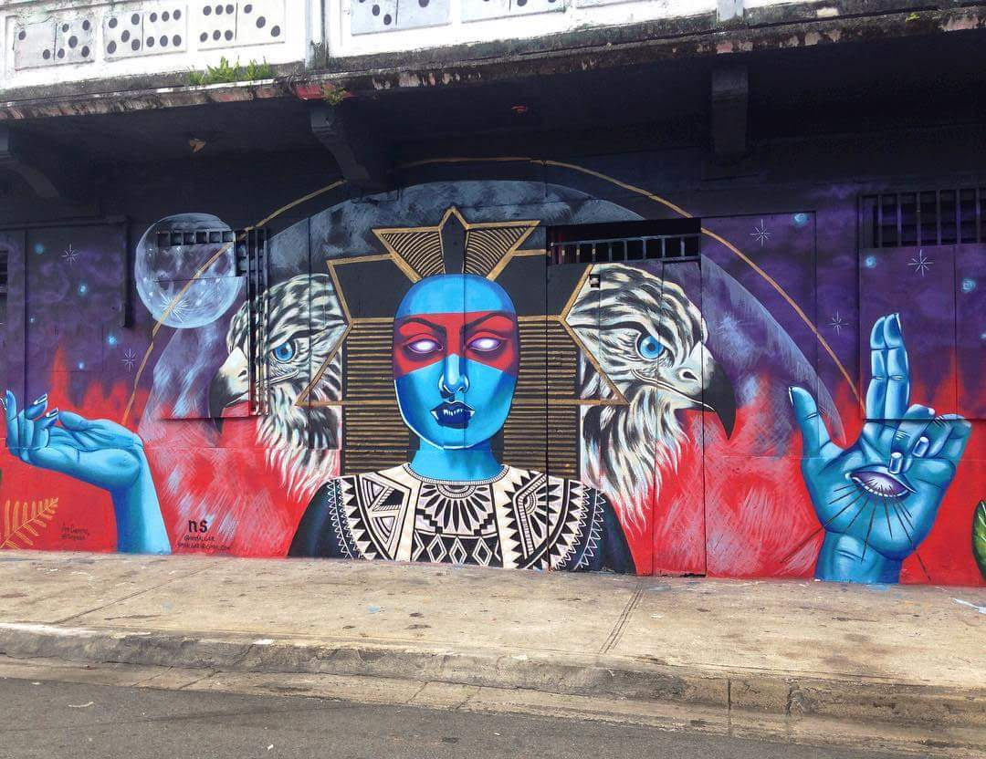 We can't get over these gorgeous murals of mystical women ...