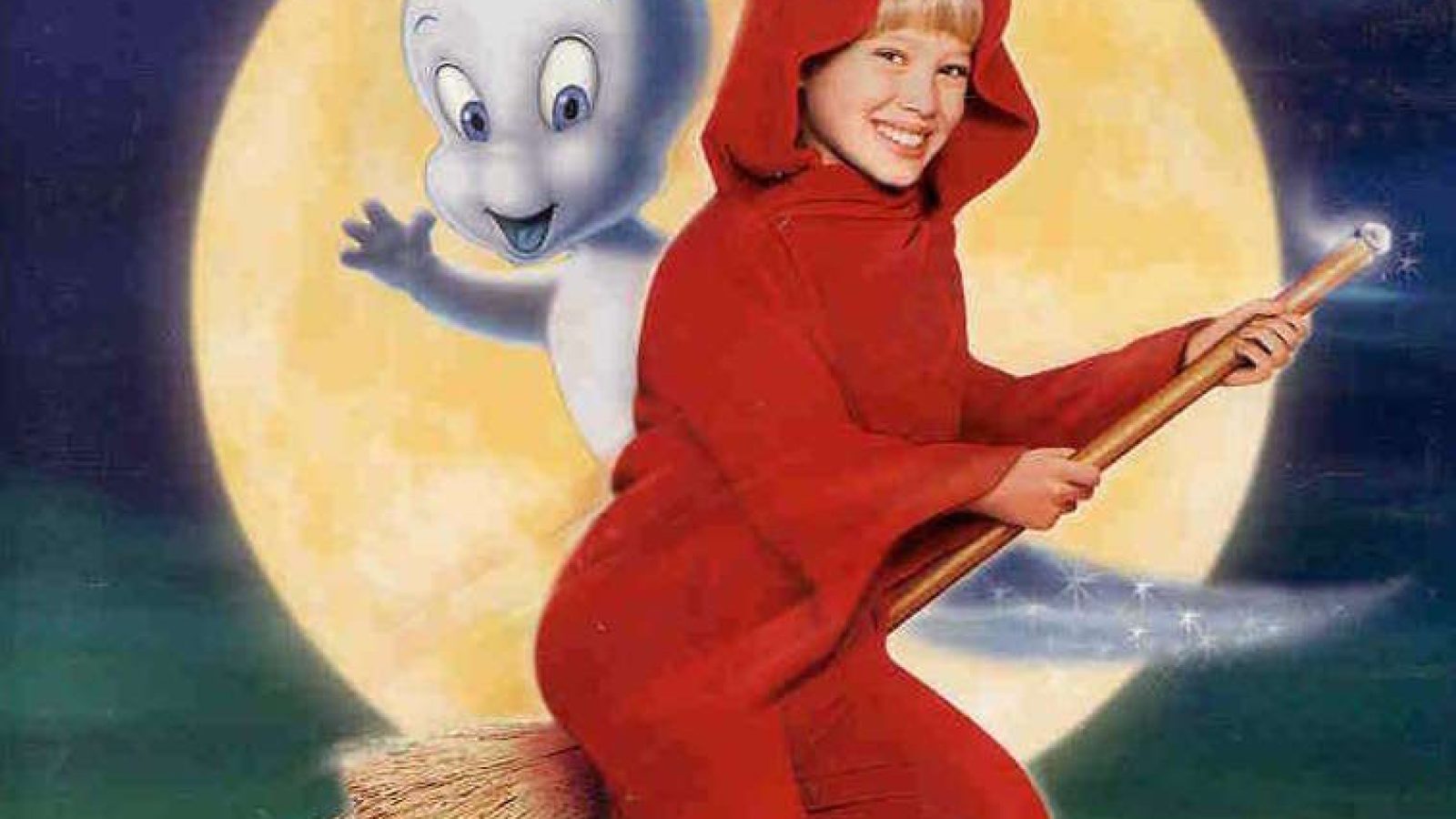 Hilary Duff recreated her "Casper Meets Wendy" character on snapchat