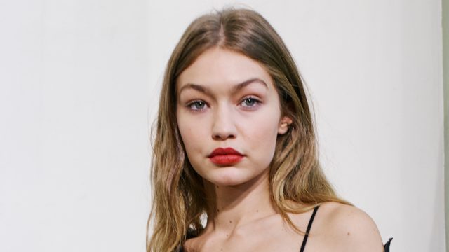 Giambattista Valli : Backstage - Paris Fashion Week Womenswear Spring/Summer 2017