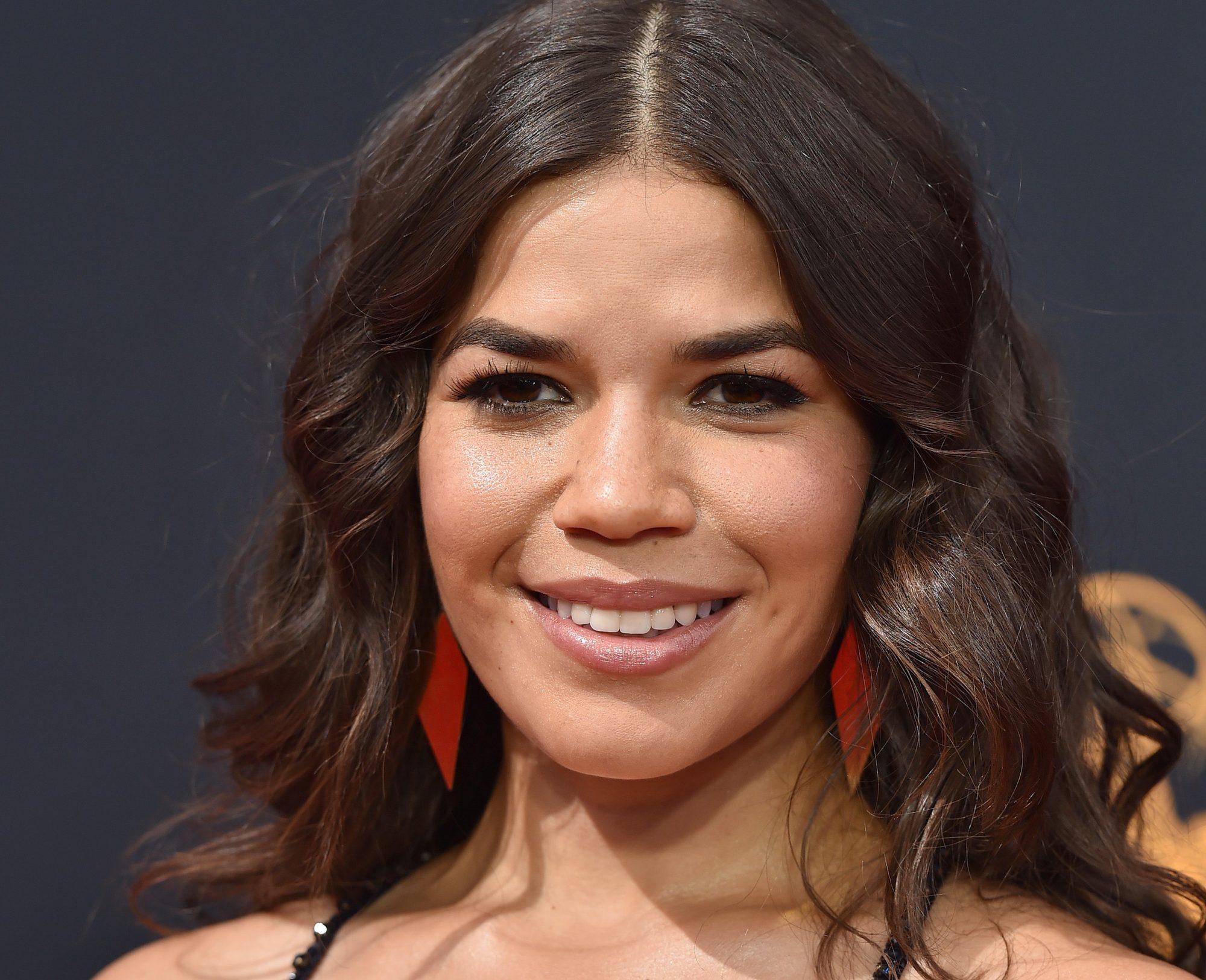 America Ferrera just completely changed her hair – and AHHH it's so pretty