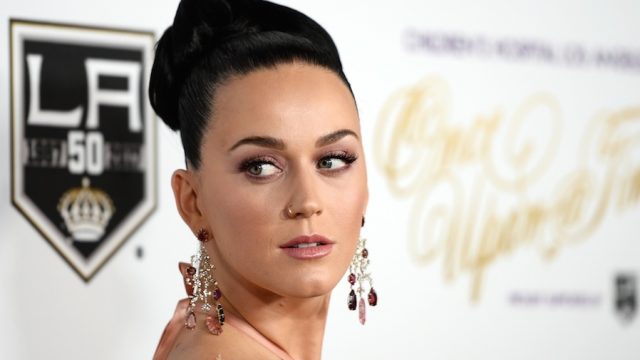 katy-perry-closeup