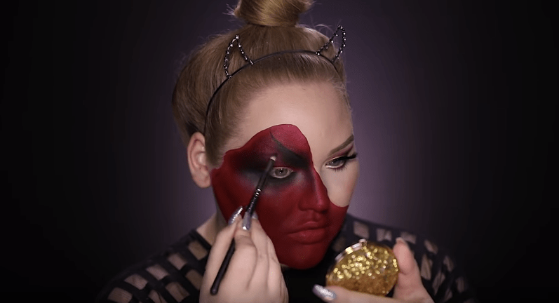 30 Days of Makeup - Halloween inspired CLOWN