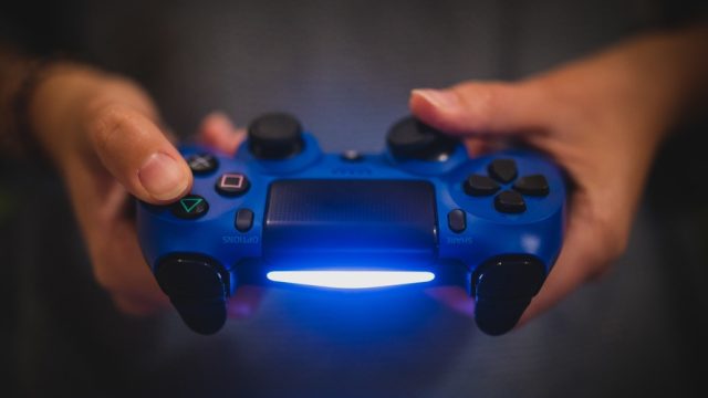Tropes vs Women in Video Games creator driven from her home by