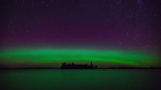 northern-lights-time-lapse-video