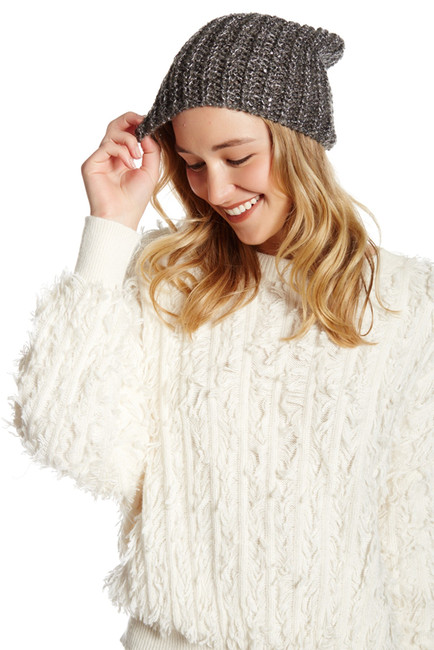 These 9 items will instantly make you feel cozy this November ...