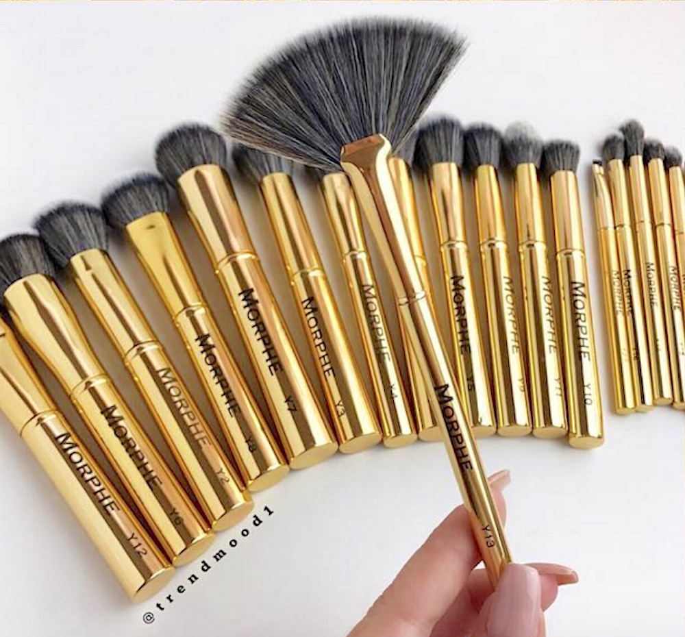Ultra Glam Gold Brush Collection