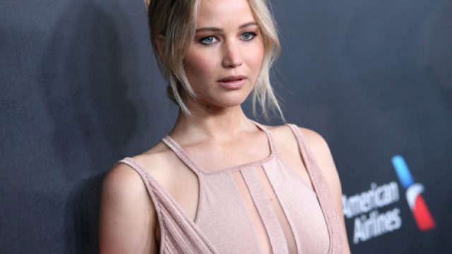 jennifer-lawrence-british-britanna-awards