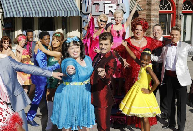 Hairspray Live S You Can T Stop The Beat Was Absolutely The Highlight Of The Macy S Thanksgiving Day Parade Hellogiggleshellogiggles