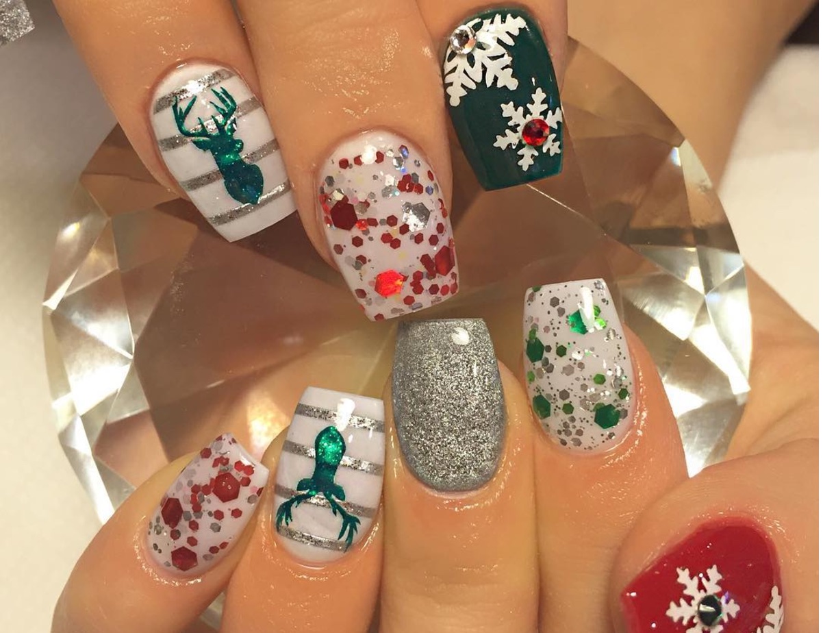 Christmas Nails Snowflake Nail Art Snow Decals Christmas Trees Snow Winter  Scene Gold YT0141 - Etsy