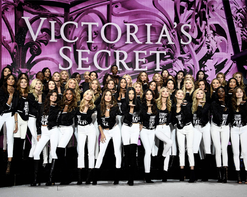 Victoria's Secret Models and Their Fantastic Handbags Swarm Paris