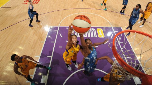 Minnesota Lynx v Los Angeles Sparks - 2016 WNBA Finals - Game Four