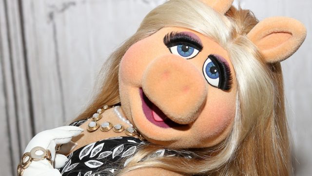 AOL Build Speaker Series - Miss Piggy, "Up Late With Miss Piggy"
