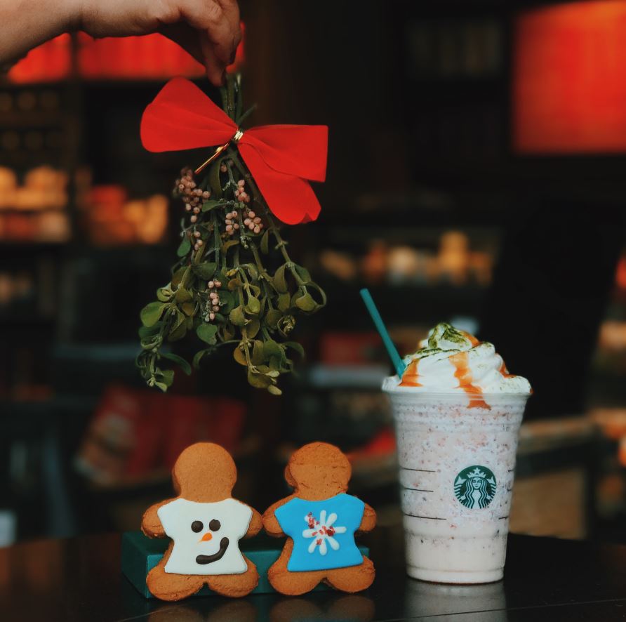 Fruitcake_Frappuccino__Ugly_Sweater_Cookie_resize.jpg