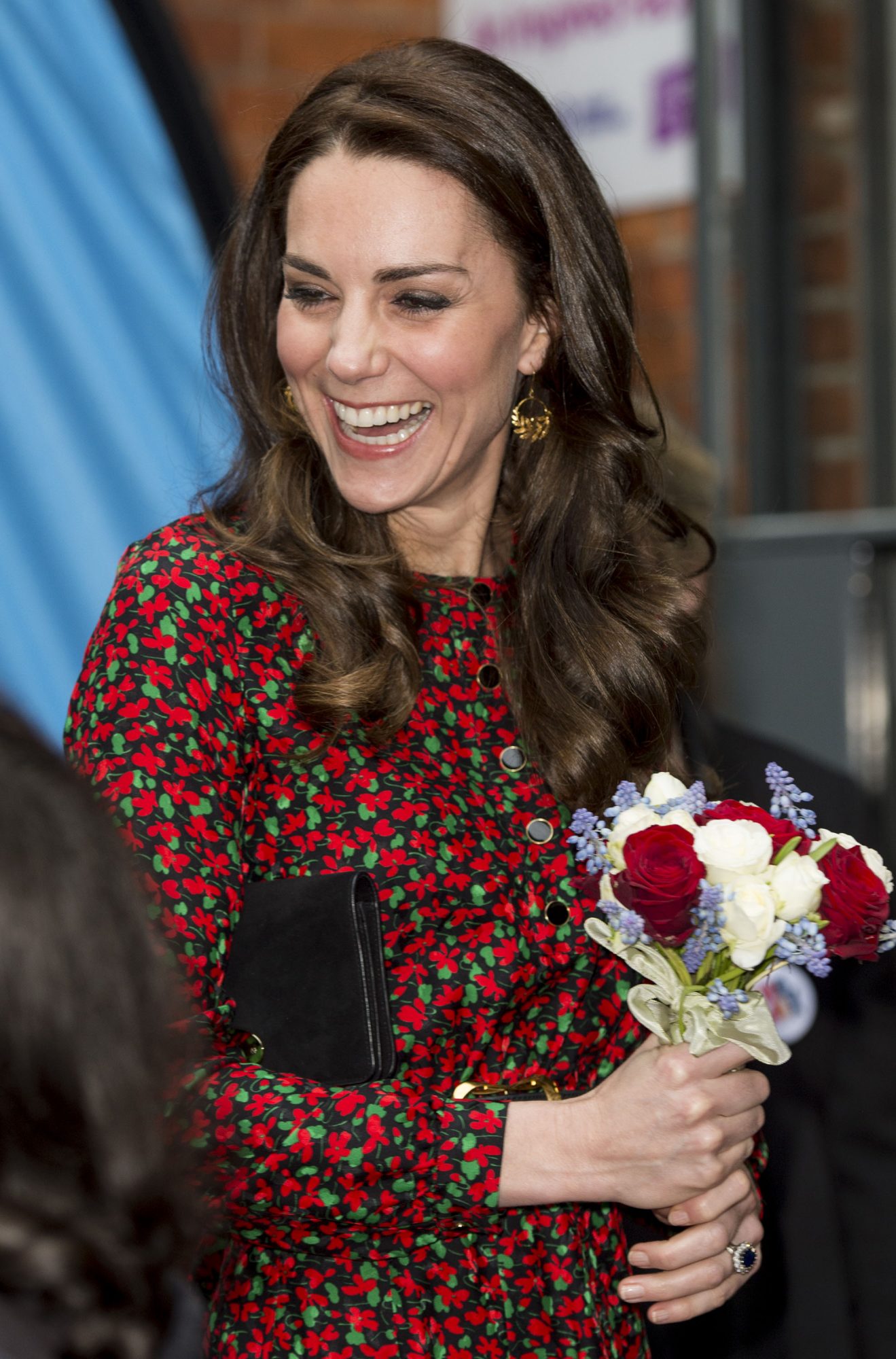 Kate Middleton looks like a human holly bush in her latest red and ...