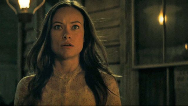 11film_cowboys_aliens_wilde_shocked_600