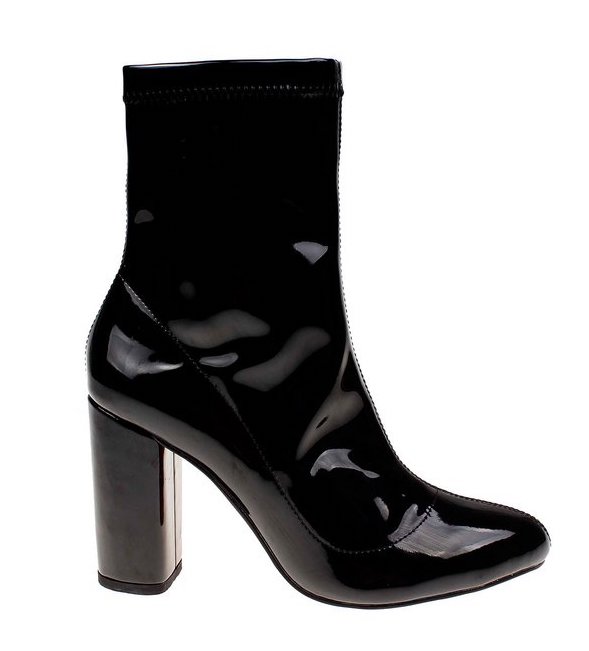 fall2016_titanshoes_kathryn_1024x10241.jpg
