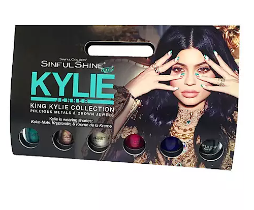 kylie-.png