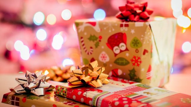 christmas-holiday-quirky-gift