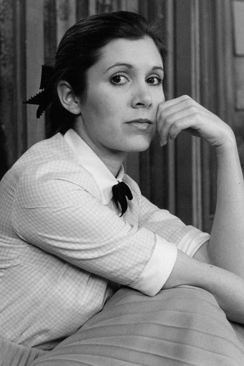 carrie-fisher-ponytail.jpg