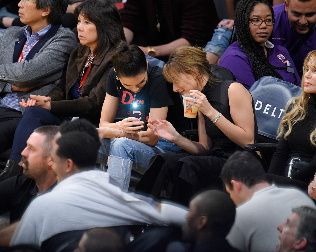 Kendall Jenner Carries Dubai's It Bag Courtside At A Laker's