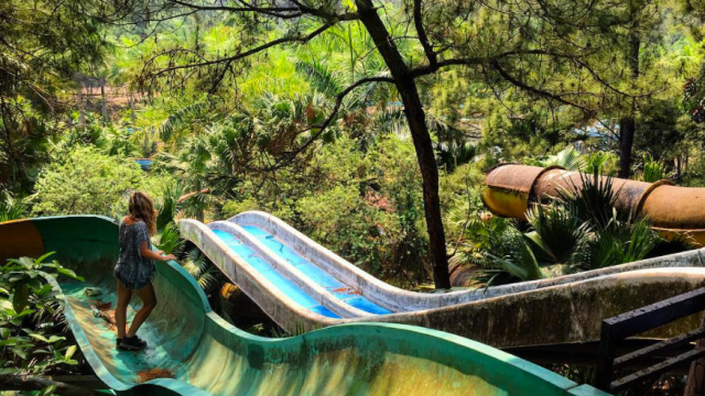 Ho Thuy Tie park vietnam