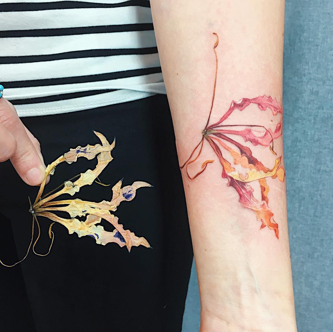 Amazon.com : Supperb® Flower & Autumn Leaves Temporary Tattoos Gorgeous  Color Tattoos (Fall In Love) : Beauty & Personal Care