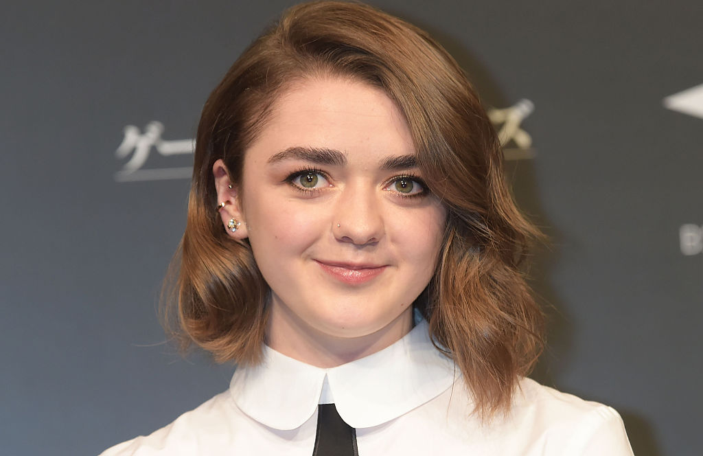 Maisie Williams and Sophie Turner Hit the BAFTA Tea Party Red Carpet, Watchers on the Wall