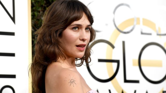 lola kirke golden globes
