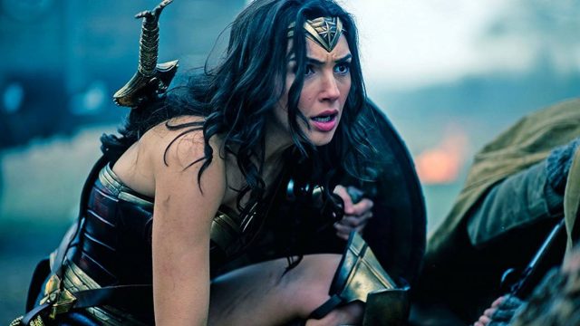 wonder-woman-diana-in-the-trenches