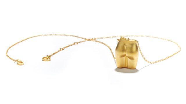 butt necklace
