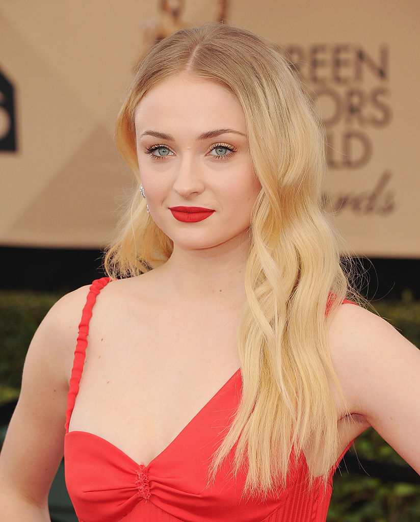 Sophie Turner Wears a Red Dress With a High Slit to the 2017 SAG Awards Red  Carpet