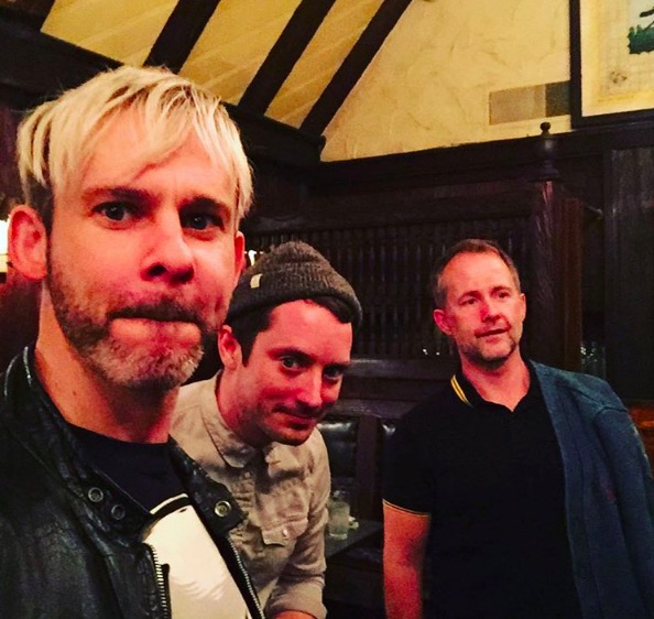 The Lord of the Rings' Original Hobbit Stars Reunite for Dinner and an  Adorable Photo