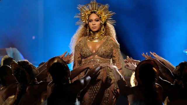 The 59th GRAMMY Awards - Roaming Show