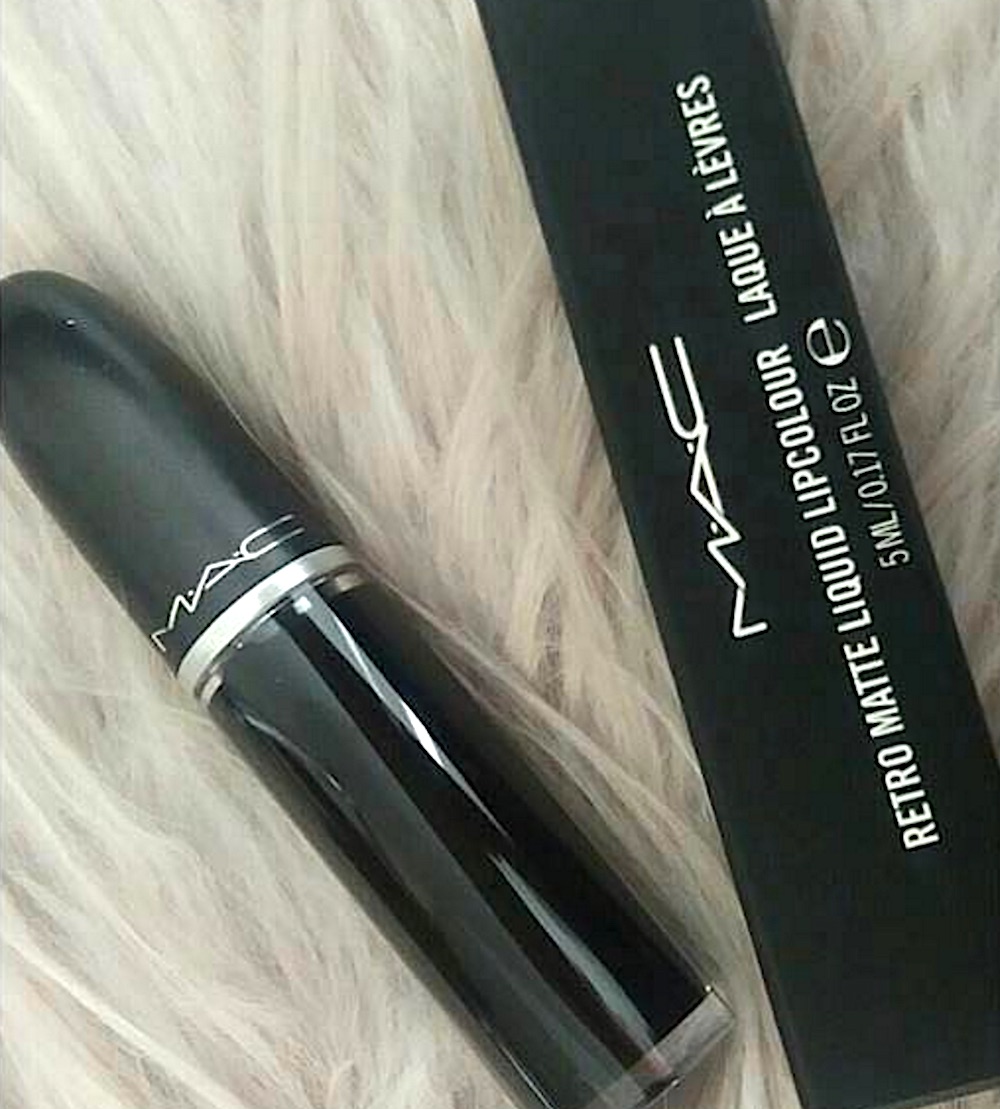 mac matte black lipstick