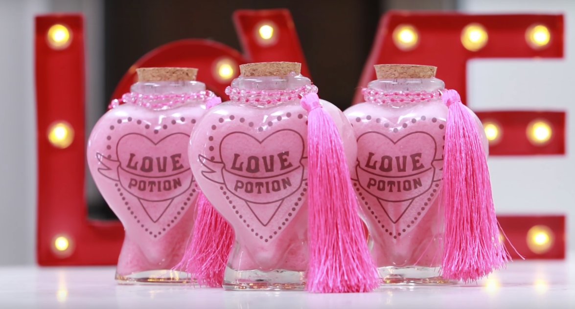 Love potions princess paparazzi