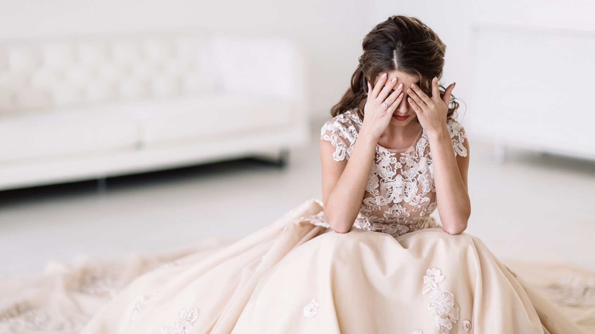 13 brides who regret their wedding dress choices HelloGigglesHelloGiggles