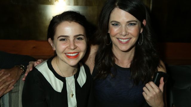 mae-whitman-lauren-graham