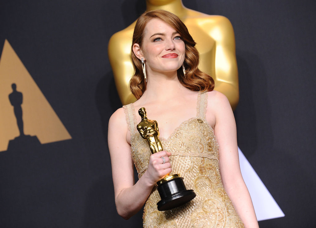 Emma Stone Honeycomb Oscars Dress Has Everyone Talking