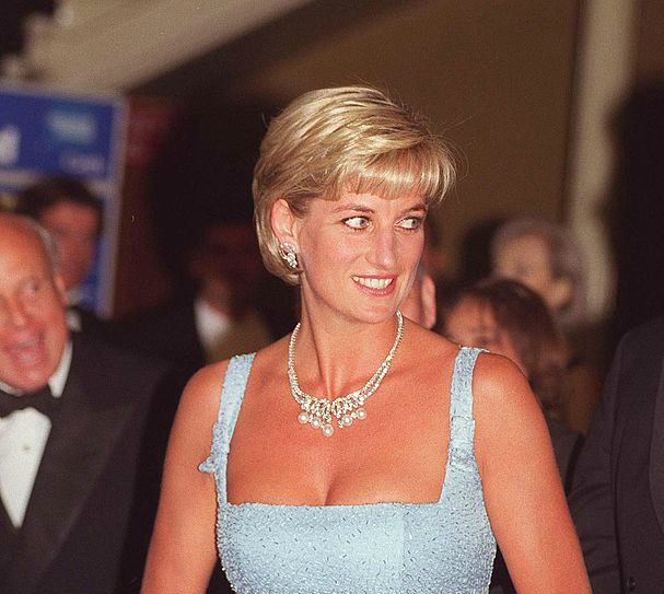 39 Best Princess Diana hairstyles ideas  princess diana diana lady diana  spencer