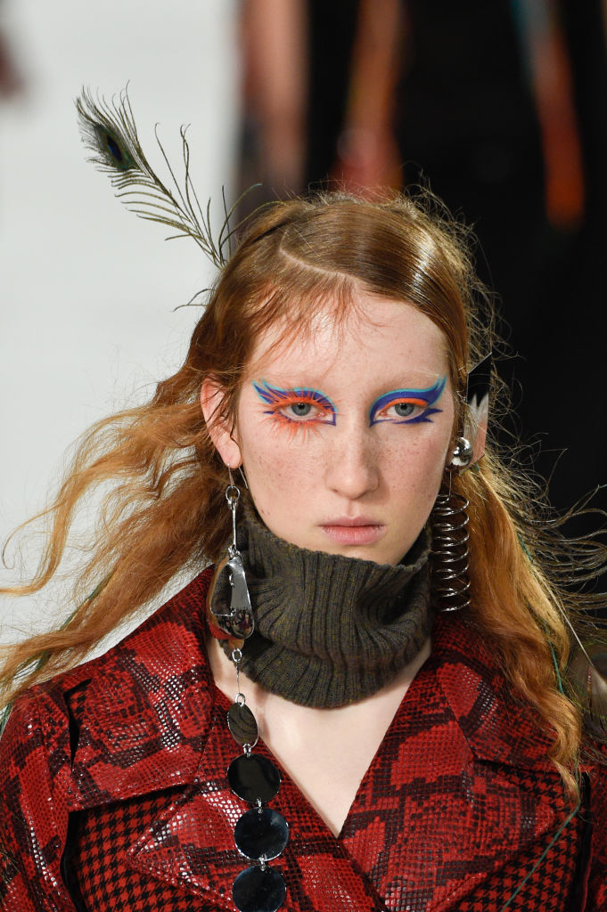 This rainbow unicorn-inspired makeup from Fashion Week will make you ...