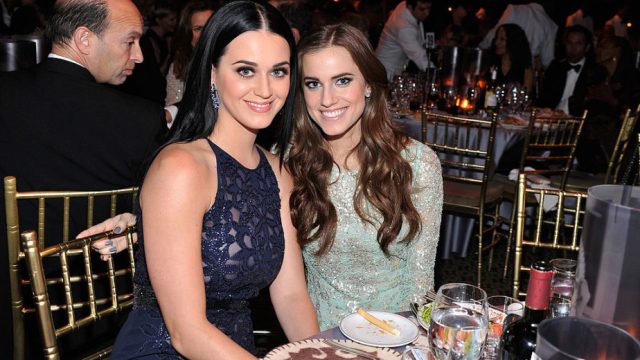 Unicef SnowFlake Ball