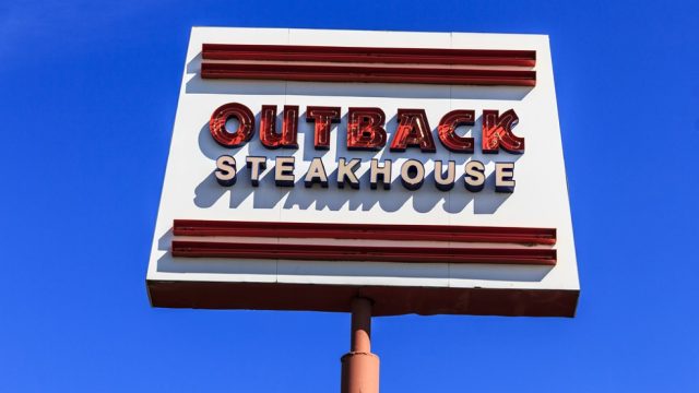 outback-steakhouse-bloomin-onion