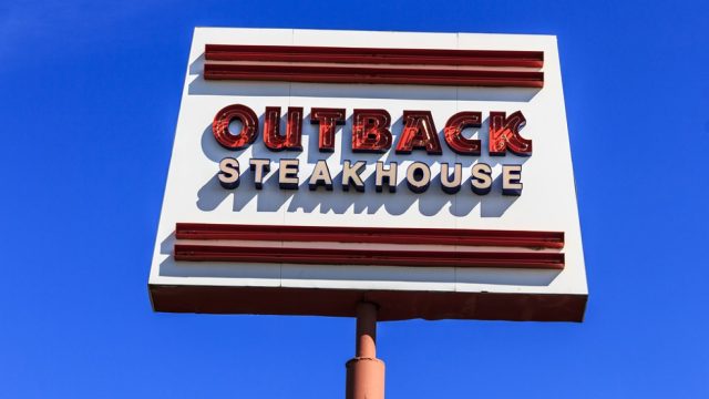 outback-steakhouse-bloomin-onion