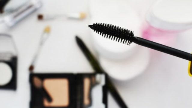 mascara wand
