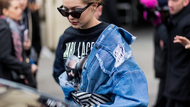 Street Style : Day Eight - Paris Fashion Week Womenswear Fall/Winter 2017/2018